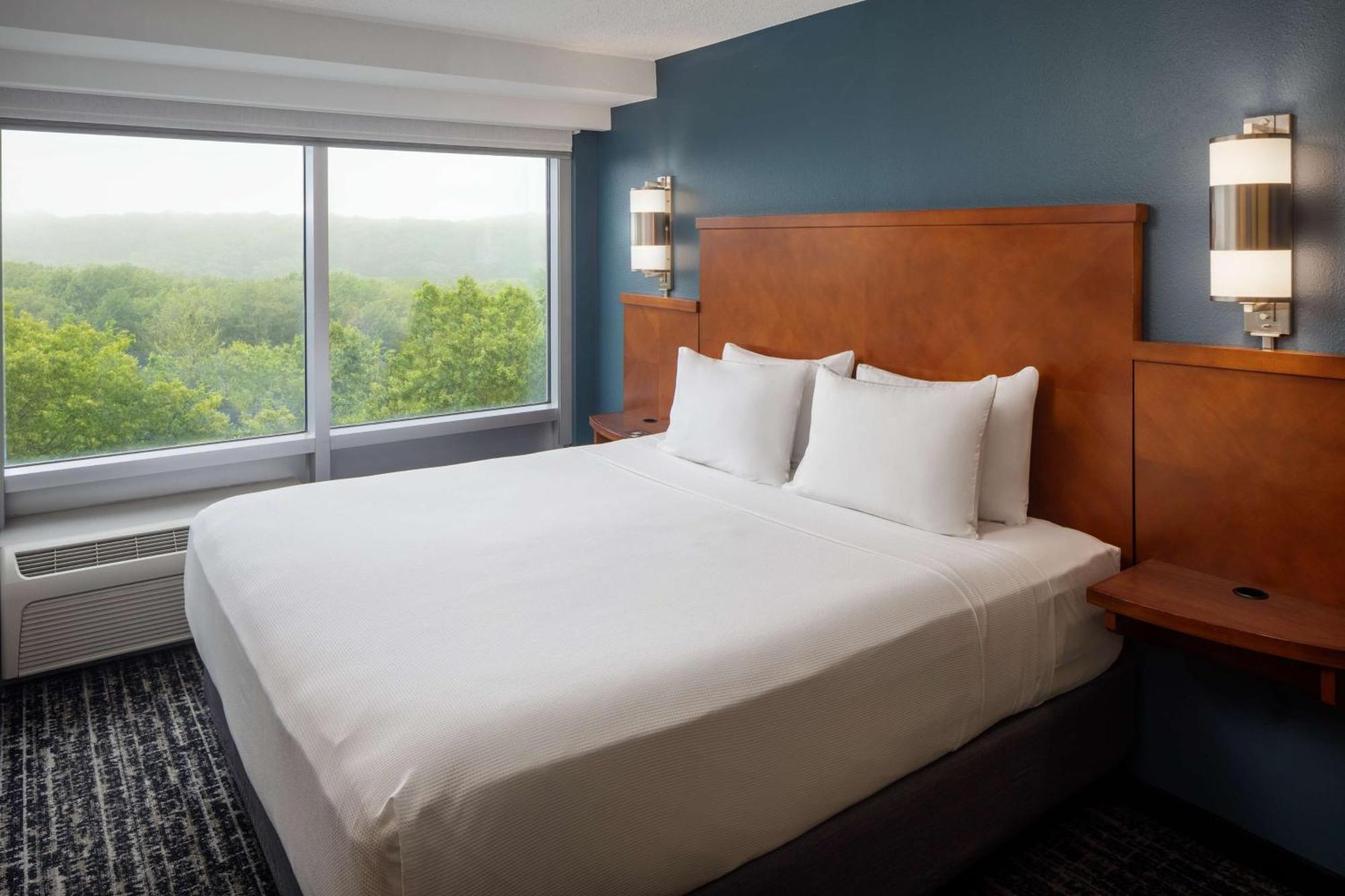 Hyatt Place - Casino Area Hotel Uncasville