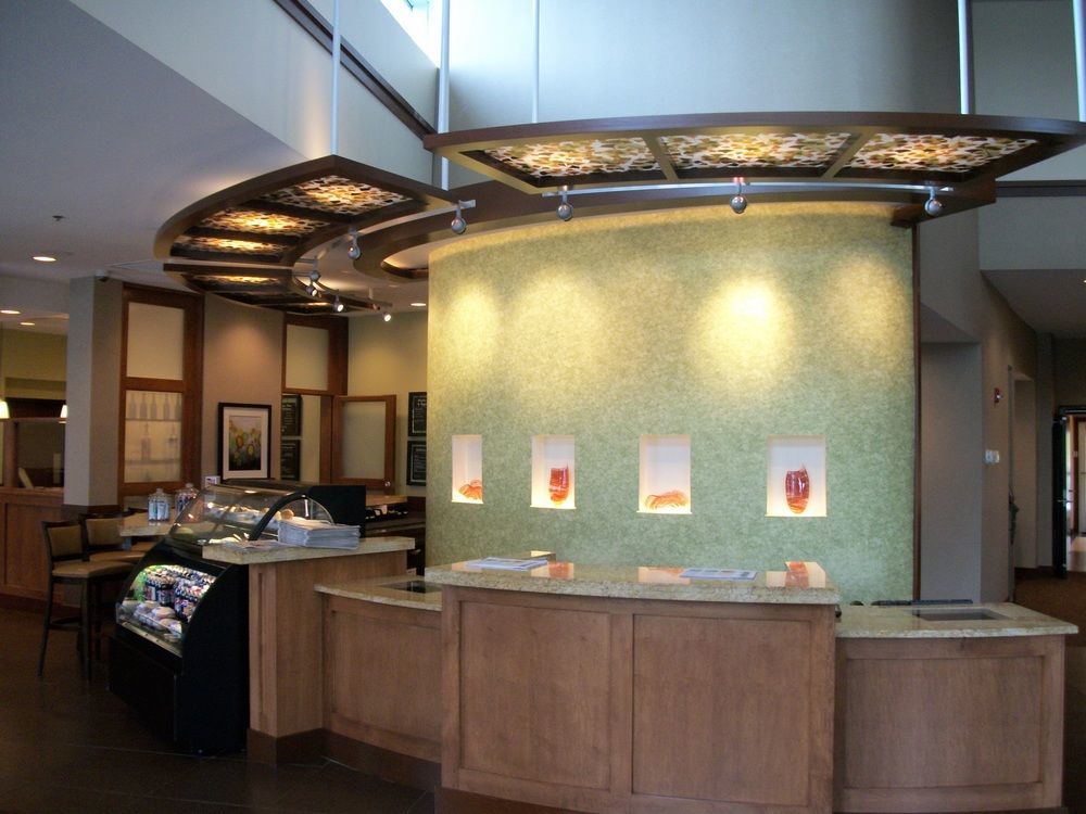 Hyatt Place - Casino Area